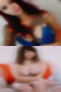 Here hot pussy alone on Holiday.